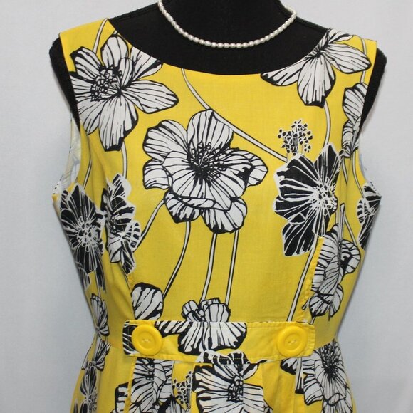 Robbie Bee Yellow Floral Sleeveless Dress - Picture 3 of 15
